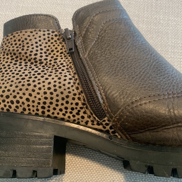 EUC Chunky Leather bootie BROWN & LEOPARD US 8 EU 39 - Picture 8 of 14